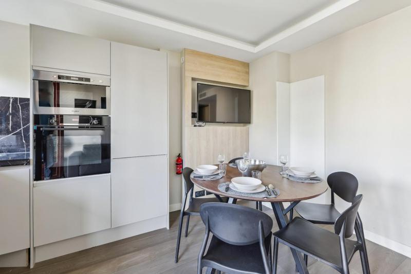 Appartamento 330 Pernet 3 : Elegance And Comfort In *
